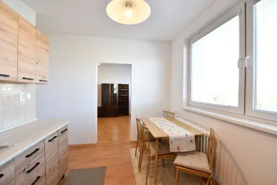 Na prenájom 3-izbový byt, 78 m², Poprad, Dostojevského