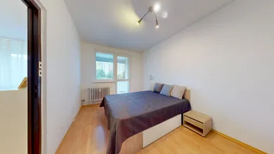 Na predaj 3-izbový byt, 61 m², Trnava, Teodora Tekela