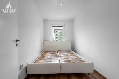 Na predaj 3-izbový byt, 62 m², Topoľčany, Šafárikova