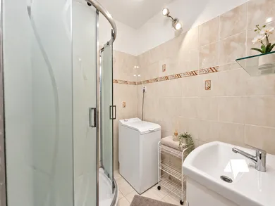 Na predaj 2-izbový byt, 50 m², Šaľa, P. Pázmaňa