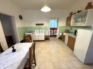 Na predaj 3-izbový dom, 90 m², Šaľa