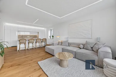 Na predaj 4-izbový byt, 125 m², Bratislava-Ružinov, Súľovská