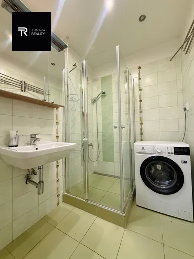 Na prenájom 3-izbový byt, 63 m², Trnava, Na Hlinách