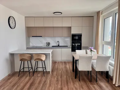 Kiadó lakások, 2-szobás, Bratislava-Ružinov · €1150