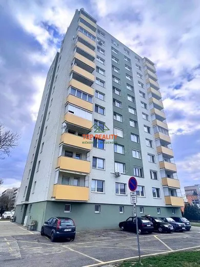 Mieszkania na wynajem, 2-pokojowe, Galanta · €540