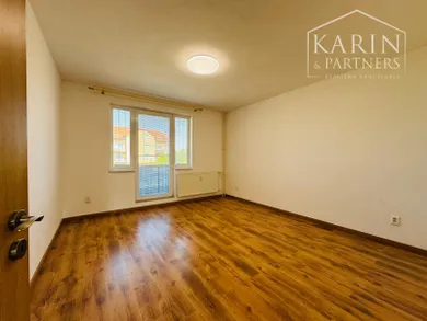 Na prenájom 2-izbový byt, 56 m², Skalica