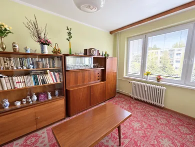 Na predaj 2-izbový byt, 61 m², Brezno, Dr Clementisa