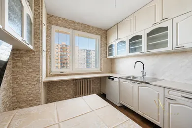 Mieszkania na sprzedaż, 3-pokojowe, Bratislava-Devínska Nová Ves · €194 990