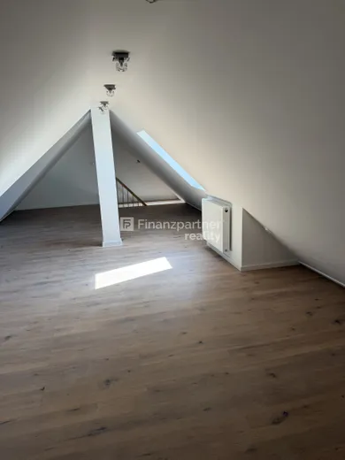 Na predaj 2-izbový byt, 62 m², Tomášikovo