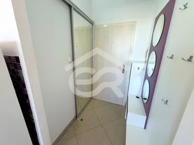 Na predaj 1-izbový byt, 36 m², Vráble, Lúky