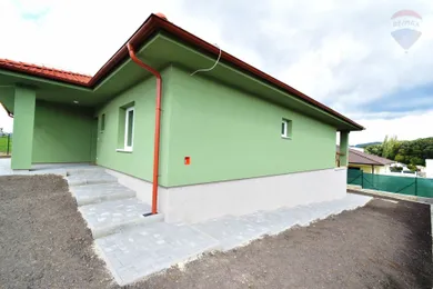 Na prenájom 4-izbový dom, 175 m², Nitra, Hornokynecká ulica