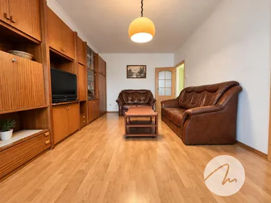 Na predaj 3-izbový byt, 67 m², Bratislava-Petržalka, Vranovska