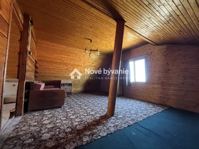 Na predaj 3-izbový rekreačný dom, 80 m², Levice, Staré Levice