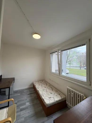 Mieszkania na wynajem, 1-pokojowe, Bratislava-Vrakuňa · €300