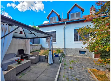 Na predaj dom, 79 m², Banská Bystrica, Komenského