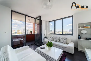 Na predaj 3-izbový byt, 80 m², Bratislava-Nové Mesto, Račianska