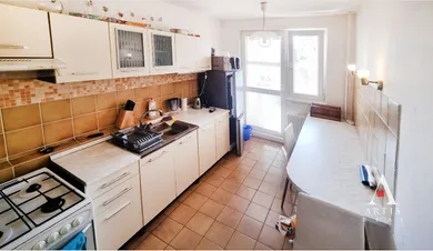 Na prenájom 2-izbový byt, 52 m², Košice-Sídlisko KVP, Bauerova