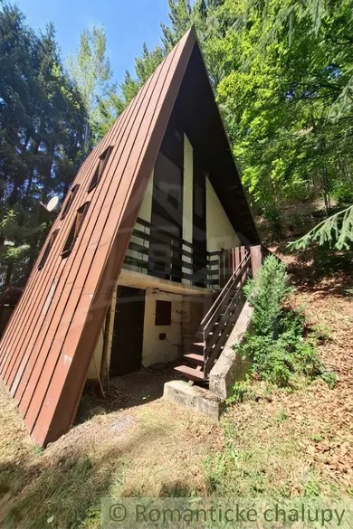 Na predaj rekreačný dom, 125 m², Hriňová