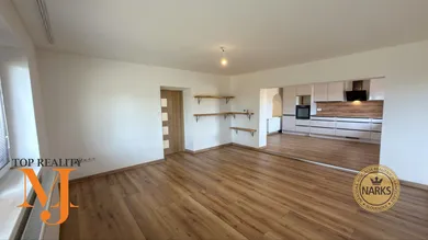 Na predaj 3-izbový dom, 110 m², Hruboňovo