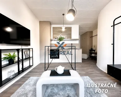 Mieszkania na sprzedaż, 3-pokojowe, Košice-Juh · €289 000