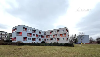 Na predaj 3-izbový byt, 85 m², Trenčín, J. Zemana