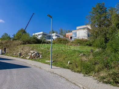 Na predaj pozemok v Bratislava-Rača · €499 000 · Novostavba