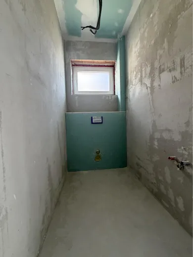 Na predaj 4-izbový dom, 140 m², Zavar