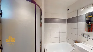 Na predaj dom, Žiar nad Hronom, Medzi Vodami