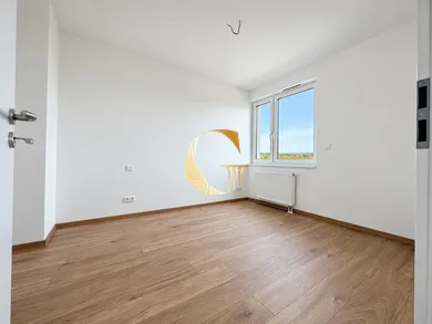Na predaj 2-izbový byt, 42 m², Bratislava-Dúbravka, Agátová