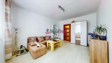 Na predaj 3-izbový byt, 79 m², Banská Bystrica, Strážovská