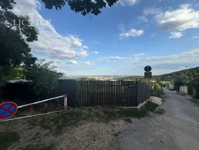 Na prenájom pozemok, Bratislava-Nové Mesto, Sliačska