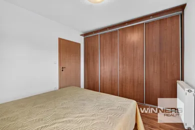 Na predaj 3-izbový byt, 97 m², Bratislava-Ružinov, Trenčianska