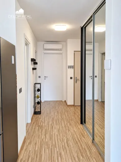 Na prenájom 2-izbový byt, 51 m², Bratislava-Dúbravka, Kristy Bendovej
