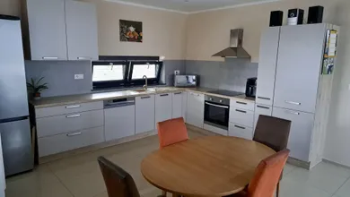 Na predaj dom v Malinovo · €620 000 · Novostavba
