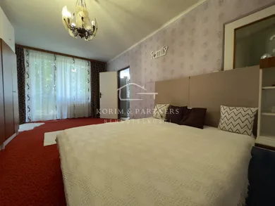 Na predaj 3-izbový byt, 82 m², Komárno