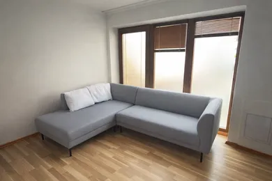 Na prenájom byt, 50 m², Bratislava-Ružinov, Rádiová