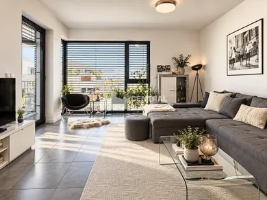 Na prenájom 4-izbový byt, 107 m², Bratislava-Nové Mesto, Pod Vtáčnikom