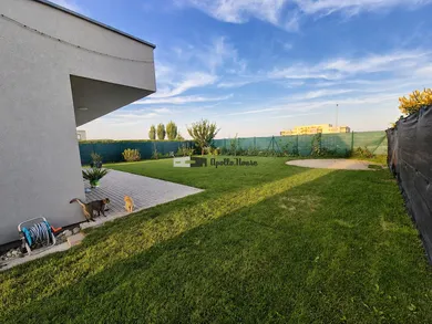 Na predaj 4-izbový dom, 99 m², Miloslavov