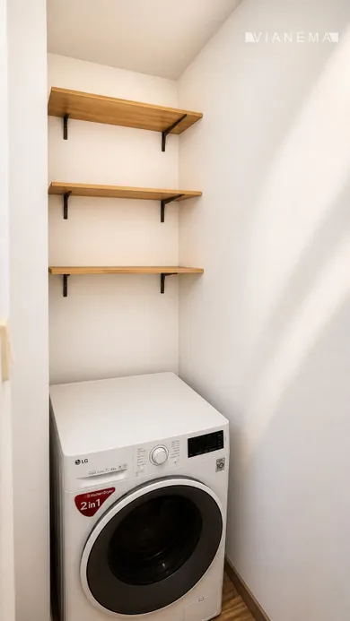 Na predaj 1-izbový byt, 38 m², Bratislava-Karlova Ves