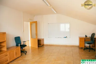 Na prenájom komerčné, 498 m², Trnava, Coburgova