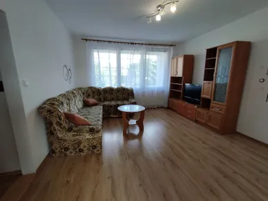 Mieszkania na wynajem, 3-pokojowe, Považská Bystrica · €640