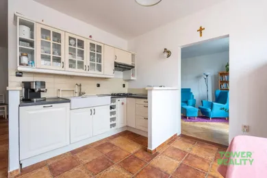 Na predaj 3-izbový byt, 80 m², Dubnica nad Váhom, Pod kaštieľom