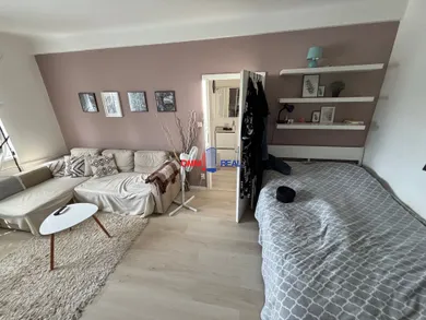 Квартиры в аренду, 1-комнатные, Bratislava-Ružinov · €700