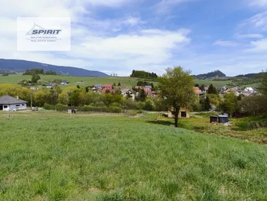 Na predaj pozemok, 400 m², Veličná