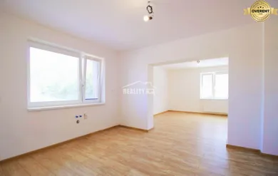 Na predaj 5-izbový dom, 190 m², Žilina