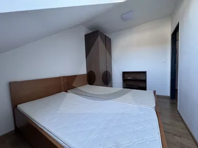 Na prenájom 1-izbový byt, 35 m², Liptovský Mikuláš, 1. mája