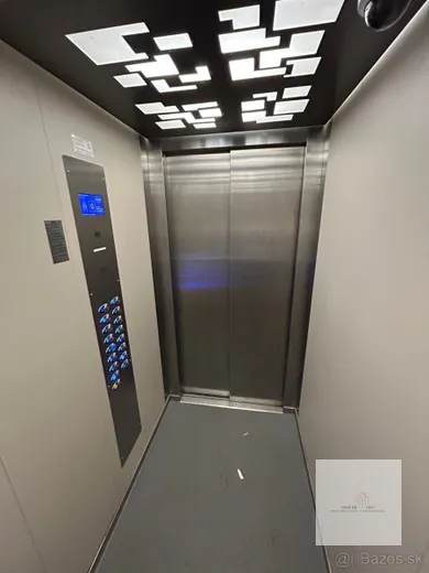 Na predaj 1-izbový byt, 25 m², Nové Zámky, Nábrežná