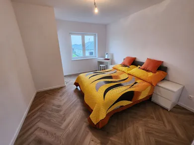 Na predaj 5-izbový dom, 62 m², Cífer