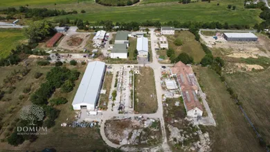 Na predaj objekt, 226 m², Nové Mesto nad Váhom, Čachtická