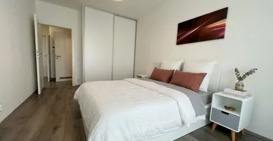 Na predaj 2-izbový byt, 65 m², Bratislava-Ružinov, Planét